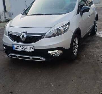 Сірий Рено Scenic XMOD, об'ємом двигуна 1.5 л та пробігом 220 тис. км за 10200 $, фото 1 на Automoto.ua