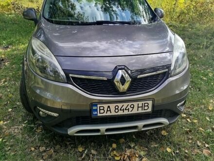 Сірий Рено Scenic XMOD, об'ємом двигуна 1.46 л та пробігом 261 тис. км за 10470 $, фото 1 на Automoto.ua