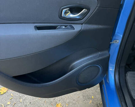 Синий Рено Scenic XMOD, объемом двигателя 1.5 л и пробегом 231 тыс. км за 9650 $, фото 28 на Automoto.ua