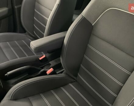 Рено Taliant, объемом двигателя 1 л и пробегом 0 тыс. км за 18800 $, фото 13 на Automoto.ua