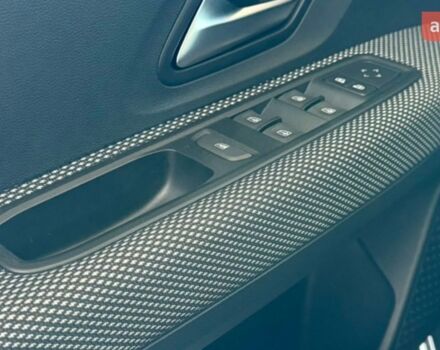 купити нове авто Рено Taliant 2025 року від офіційного дилера ООО«Торговий дім «Фаворит – Авто» Рено фото