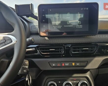 Рено Taliant, объемом двигателя 1 л и пробегом 0 тыс. км за 20762 $, фото 22 на Automoto.ua