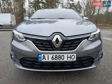 Серый Рено Taliant, объемом двигателя 1 л и пробегом 36 тыс. км за 16599 $, фото 1 на Automoto.ua