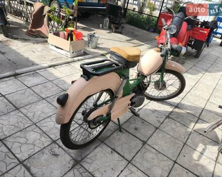 Зелений Рига 11, об'ємом двигуна 0.49 л та пробігом 200 тис. км за 359 $, фото 2 на Automoto.ua