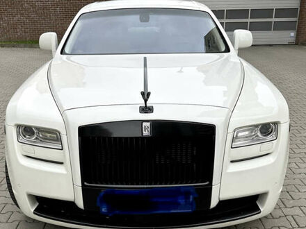 Ролс Ройс Ghost 2010 у Львові на Automoto.ua Білий Ролс Ройс Ghost, об'ємом двигуна 6.6 л та пробігом 95 тис. км за 115000 $, фото 1 на Automoto.ua