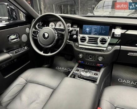 Черный Ролс Ройс Гост, объемом двигателя 6.6 л и пробегом 8 тыс. км за 159900 $, фото 35 на Automoto.ua