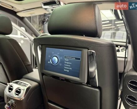 Черный Ролс Ройс Гост, объемом двигателя 6.6 л и пробегом 8 тыс. км за 159900 $, фото 52 на Automoto.ua