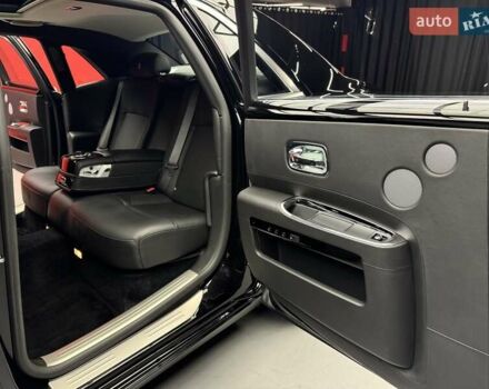 Черный Ролс Ройс Гост, объемом двигателя 6.6 л и пробегом 8 тыс. км за 159900 $, фото 37 на Automoto.ua