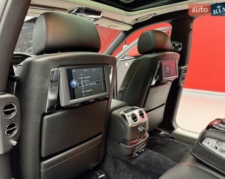 Черный Ролс Ройс Гост, объемом двигателя 6.6 л и пробегом 8 тыс. км за 159900 $, фото 42 на Automoto.ua