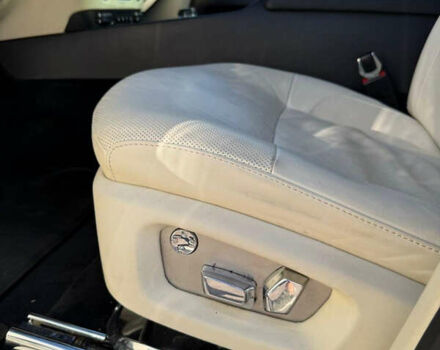 Черный Ролс Ройс Гост, объемом двигателя 6.6 л и пробегом 70 тыс. км за 85000 $, фото 4 на Automoto.ua