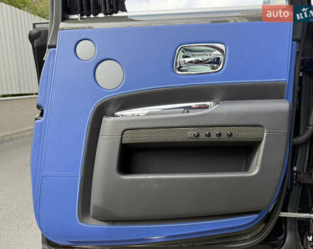 Черный Ролс Ройс Гост, объемом двигателя 6.59 л и пробегом 21 тыс. км за 325000 $, фото 72 на Automoto.ua