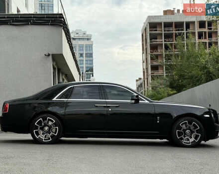 Черный Ролс Ройс Гост, объемом двигателя 6.59 л и пробегом 21 тыс. км за 325000 $, фото 11 на Automoto.ua