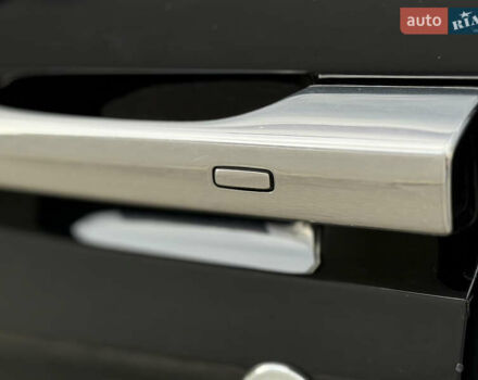 Черный Ролс Ройс Гост, объемом двигателя 6.59 л и пробегом 21 тыс. км за 325000 $, фото 42 на Automoto.ua