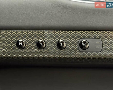 Черный Ролс Ройс Гост, объемом двигателя 6.59 л и пробегом 21 тыс. км за 320000 $, фото 79 на Automoto.ua