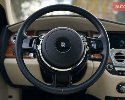 Ролс Ройс Гост 2012 в Львове на Automoto.ua Синий Ролс Ройс Гост, объемом двигателя 6.59 л и пробегом 140 тыс. км за 116000 $, фото 9 на Automoto.ua