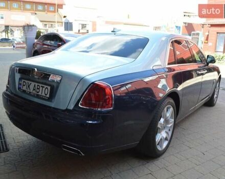 Синій Ролс Ройс Ghost, об'ємом двигуна 6.6 л та пробігом 147 тис. км за 117000 $, фото 2 на Automoto.ua