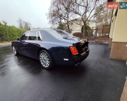Синій Ролс Ройс Фантом, об'ємом двигуна 6.75 л та пробігом 37 тис. км за 450000 $, фото 1 на Automoto.ua