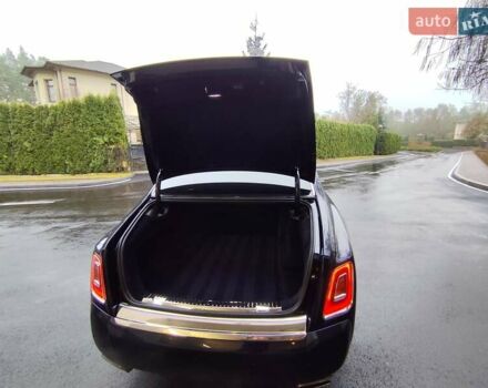 Синій Ролс Ройс Фантом, об'ємом двигуна 6.75 л та пробігом 37 тис. км за 450000 $, фото 14 на Automoto.ua