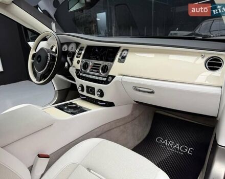 Черный Ролс Ройс Wraith, объемом двигателя 6.6 л и пробегом 19 тыс. км за 347000 $, фото 44 на Automoto.ua