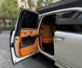 Белый Ролс Ройс Cullinan, объемом двигателя 6.7 л и пробегом 85 тыс. км за 341172 $, фото 23 на Automoto.ua