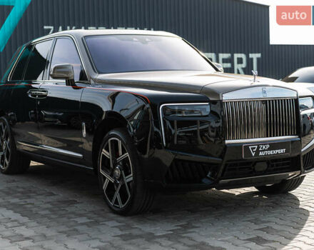 Черный Ролс Ройс Cullinan, объемом двигателя 0 л и пробегом 52 тыс. км за 440000 $, фото 7 на Automoto.ua