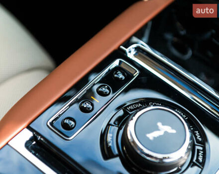 Черный Ролс Ройс Cullinan, объемом двигателя 0 л и пробегом 52 тыс. км за 440000 $, фото 31 на Automoto.ua