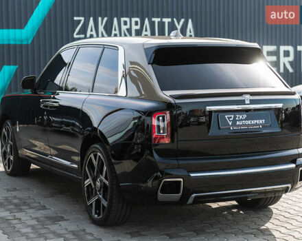Черный Ролс Ройс Cullinan, объемом двигателя 0 л и пробегом 52 тыс. км за 440000 $, фото 15 на Automoto.ua