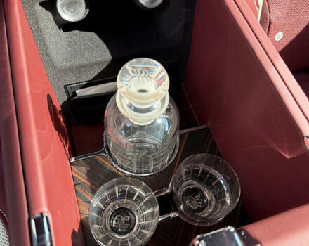 Чорний Ролс Ройс Cullinan, об'ємом двигуна 6.7 л та пробігом 28 тис. км за 414000 $, фото 22 на Automoto.ua