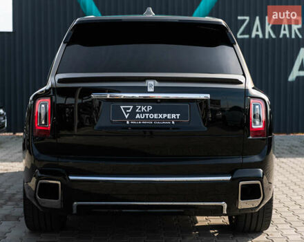 Черный Ролс Ройс Cullinan, объемом двигателя 0 л и пробегом 52 тыс. км за 440000 $, фото 13 на Automoto.ua