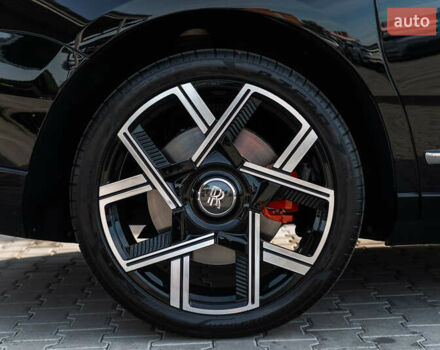Черный Ролс Ройс Cullinan, объемом двигателя 0 л и пробегом 52 тыс. км за 440000 $, фото 20 на Automoto.ua