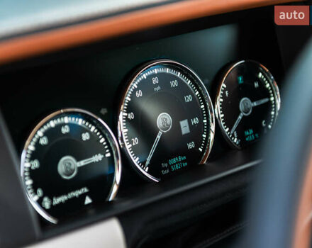 Черный Ролс Ройс Cullinan, объемом двигателя 0 л и пробегом 52 тыс. км за 440000 $, фото 25 на Automoto.ua