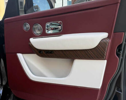 Чорний Ролс Ройс Cullinan, об'ємом двигуна 6.7 л та пробігом 28 тис. км за 414000 $, фото 18 на Automoto.ua