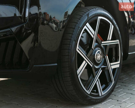 Черный Ролс Ройс Cullinan, объемом двигателя 0 л и пробегом 52 тыс. км за 440000 $, фото 23 на Automoto.ua