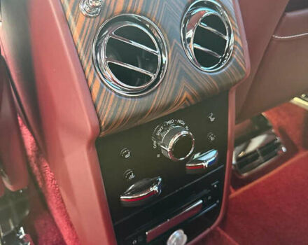 Чорний Ролс Ройс Cullinan, об'ємом двигуна 6.7 л та пробігом 28 тис. км за 414000 $, фото 16 на Automoto.ua