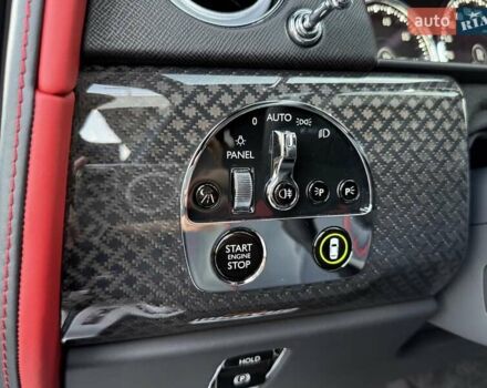 Черный Ролс Ройс Cullinan, объемом двигателя 6.75 л и пробегом 47 тыс. км за 419900 $, фото 107 на Automoto.ua