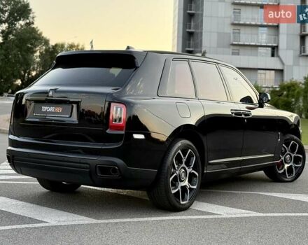 Черный Ролс Ройс Cullinan, объемом двигателя 6.75 л и пробегом 47 тыс. км за 419900 $, фото 21 на Automoto.ua