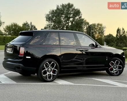Черный Ролс Ройс Cullinan, объемом двигателя 6.75 л и пробегом 47 тыс. км за 419900 $, фото 23 на Automoto.ua