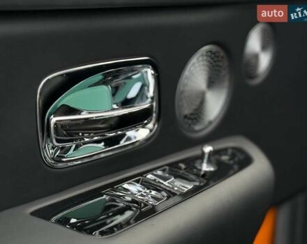 Черный Ролс Ройс Cullinan, объемом двигателя 6.7 л и пробегом 11 тыс. км за 520000 $, фото 31 на Automoto.ua