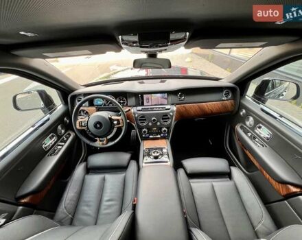 Черный Ролс Ройс Cullinan, объемом двигателя 6.75 л и пробегом 18 тыс. км за 399999 $, фото 45 на Automoto.ua