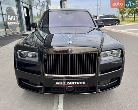 Черный Ролс Ройс Cullinan, объемом двигателя 6.75 л и пробегом 18 тыс. км за 399999 $, фото 7 на Automoto.ua