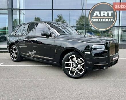 Черный Ролс Ройс Cullinan, объемом двигателя 6.75 л и пробегом 18 тыс. км за 399999 $, фото 2 на Automoto.ua