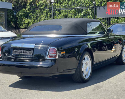 Черный Ролс Ройс Phantom Drophead Coupe, объемом двигателя 6.75 л и пробегом 124 тыс. км за 220000 $, фото 9 на Automoto.ua