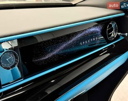Ролс Ройс Spectre 2025 в Киеве на Automoto.ua Черный Ролс Ройс Spectre, объемом двигателя 0 л и пробегом 1 тыс. км за 599990 $, фото 32 на Automoto.ua