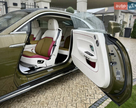 Зеленый Ролс Ройс Spectre, объемом двигателя 0 л и пробегом 16 тыс. км за 540000 $, фото 30 на Automoto.ua