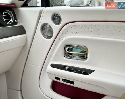 Зеленый Ролс Ройс Spectre, объемом двигателя 0 л и пробегом 16 тыс. км за 540000 $, фото 52 на Automoto.ua