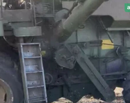 Ростсельмаш Дон 1500Б, об'ємом двигуна 0 л та пробігом 0 тис. км за 8500 $, фото 3 на Automoto.ua