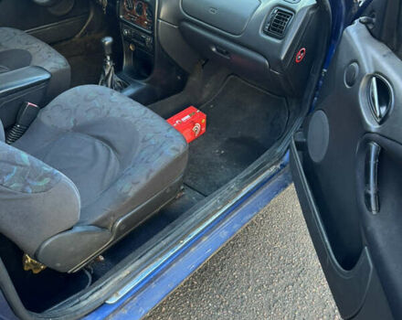 Синий Ровер 200, объемом двигателя 1.4 л и пробегом 240 тыс. км за 1500 $, фото 2 на Automoto.ua