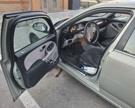 Зеленый Ровер 200, объемом двигателя 2 л и пробегом 200 тыс. км за 2370 $, фото 5 на Automoto.ua