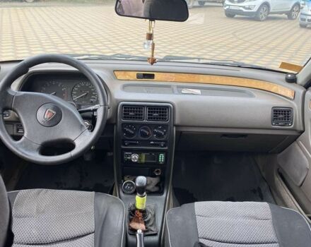 Серый Ровер 214, объемом двигателя 1.4 л и пробегом 300 тыс. км за 1632 $, фото 3 на Automoto.ua