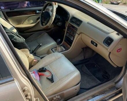 Жовтий Ровер 600, об'ємом двигуна 2 л та пробігом 350 тис. км за 1500 $, фото 7 на Automoto.ua